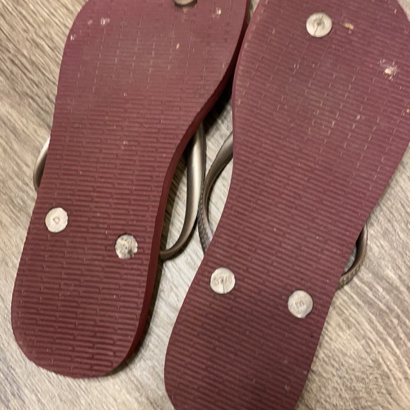 Havaianas Flip Flops Size 7/8 - Picture 4 of 4